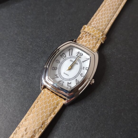 Gossip Analog Watch With Snake Skin Pattern Leather Band - Picture 1 of 9